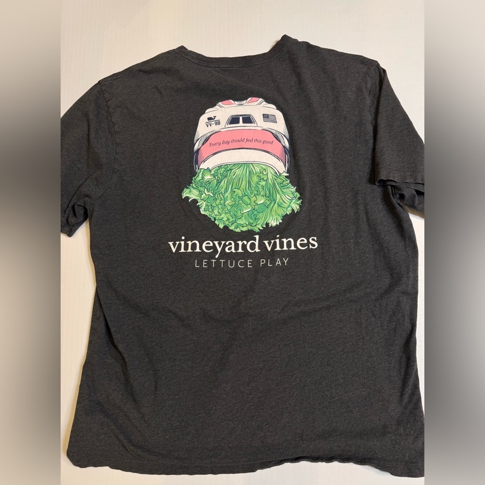 Vineyard Vines Mens L Gray Graphic Pocket T Shirt American Flag Retro Van VW Tee